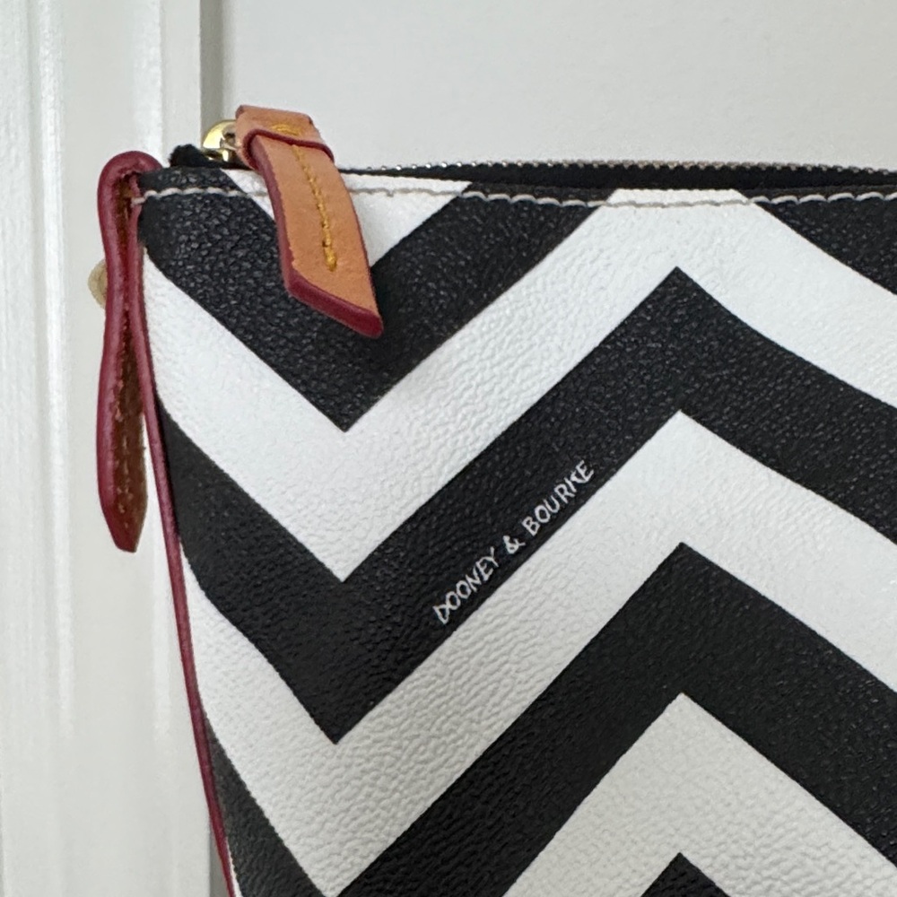 Dooney & Bourke Chevron Tote -  Black and White with Tan Leather Trim - Picture 5 of 13